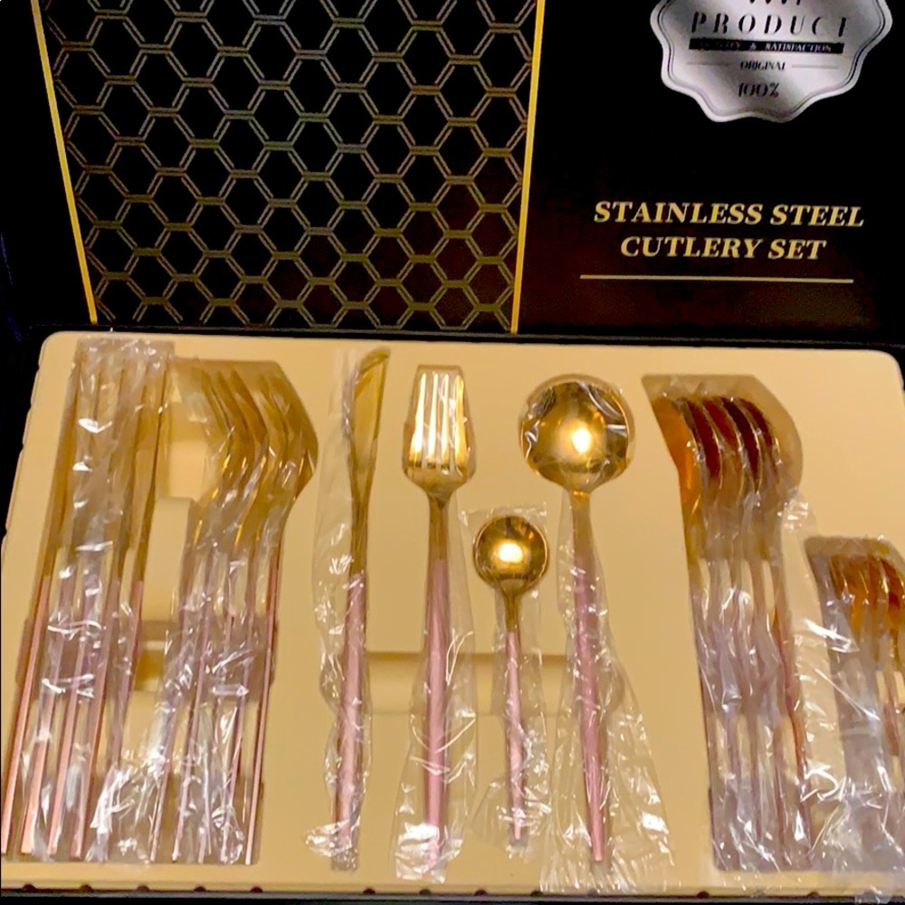 24 pc stainless steel cutlery